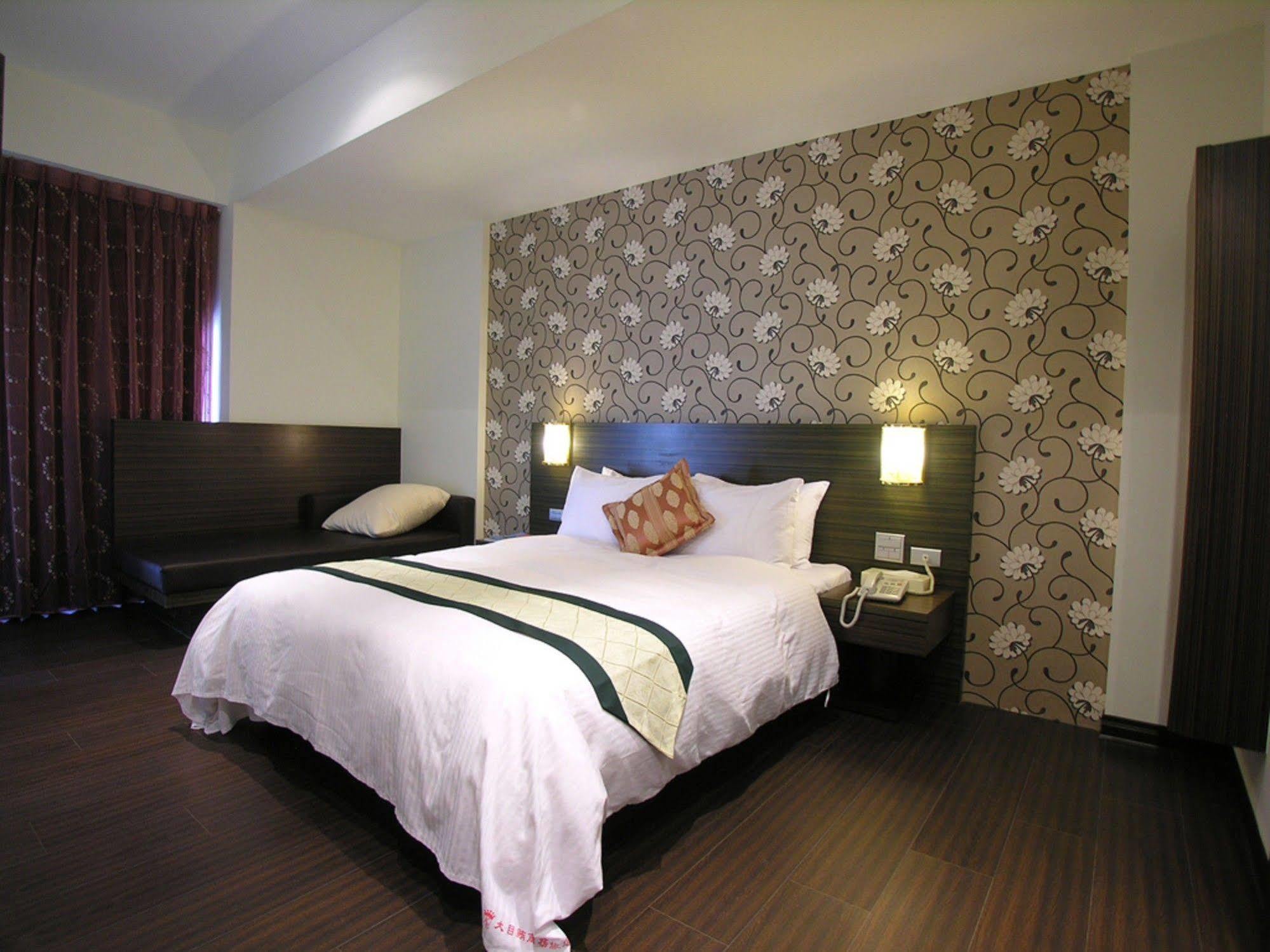 Fish Hotel - Yancheng เกาสง ภายนอก รูปภาพ